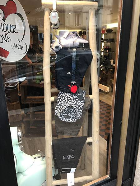 vitrine magasin 8